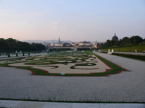 дворец принца Евгения Савойского Вена, Австрия
