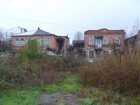 Сухум – город контрастов Сухум, Абхазия