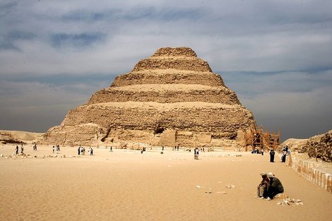 Ступенчатая пирамида Джосера Саккара, Египет