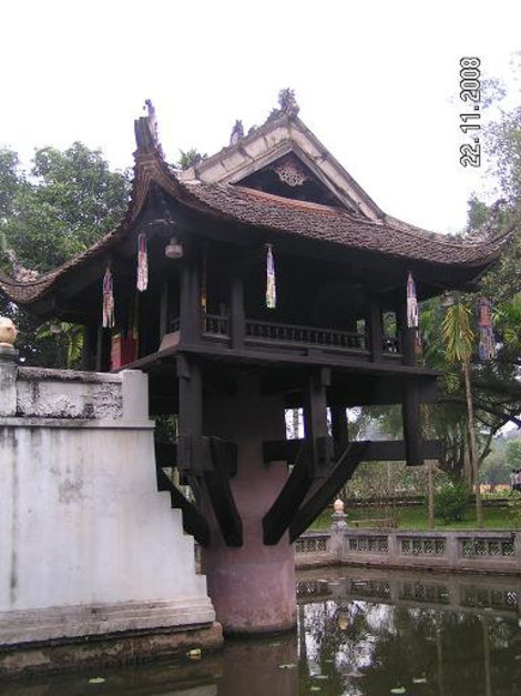 Пагода на одном столбе Ханой, Вьетнам