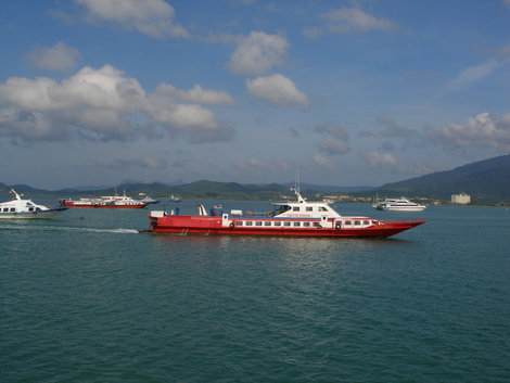 В порту Куа Лангкави остров, Малайзия