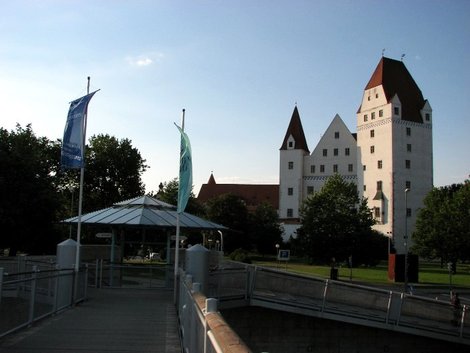 Das Neue Schloss — новая крепость Ингольштадт, Германия