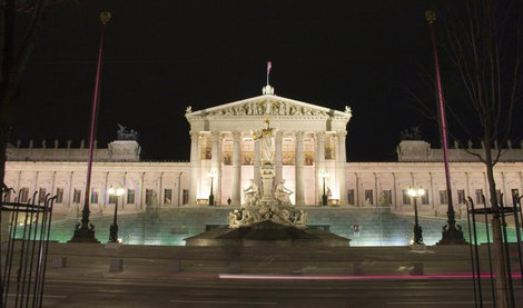 здание парламента Вена, Австрия