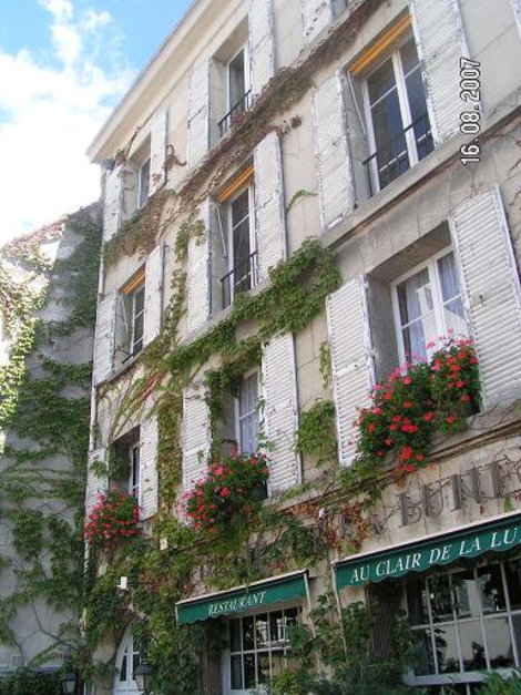 Характерный дом Париж, Франция