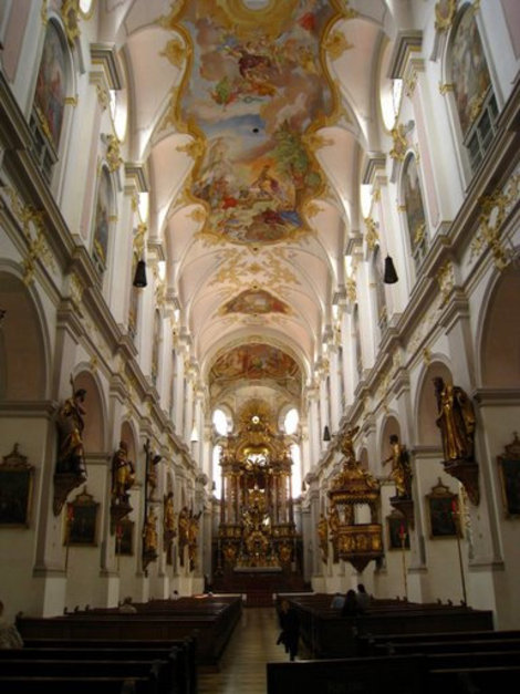 Собор Св. Петра Мюнхен, Германия