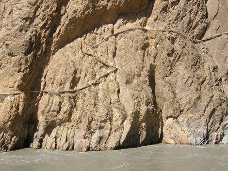 Горная страна Памир и северный Афганистан.  Ч - 3