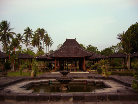 Манохара Боробудур, Индонезия