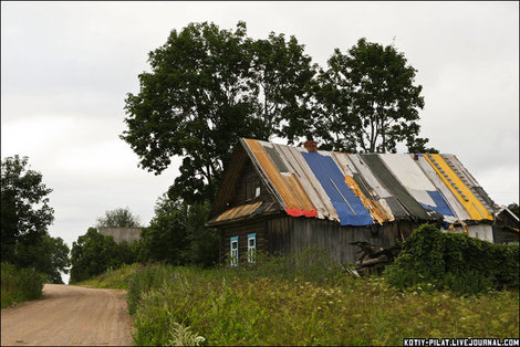 Заброшенная изба Тверская область, Россия