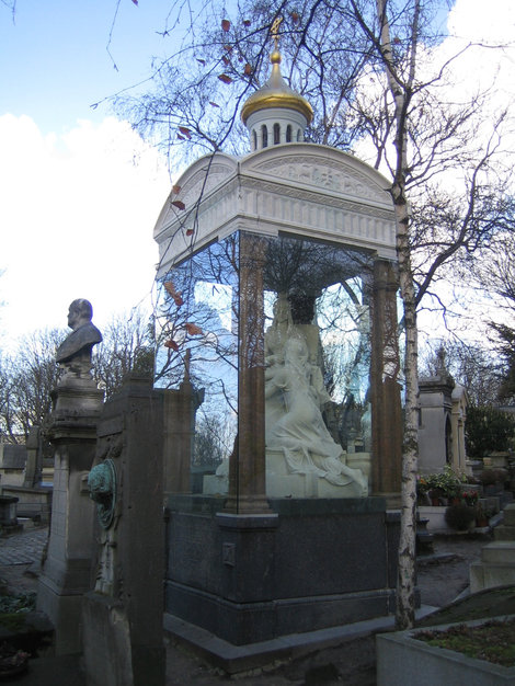 кладбище Пер-Лашез Париж, Франция