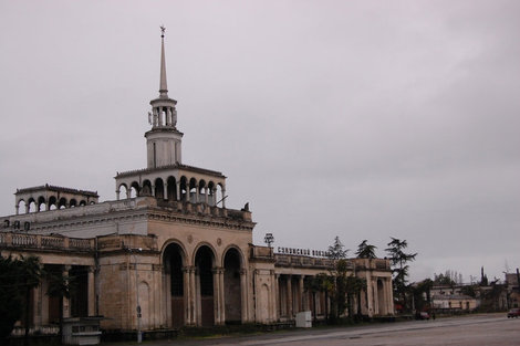 Бывший железнодорожный вокзал Сухум, Абхазия