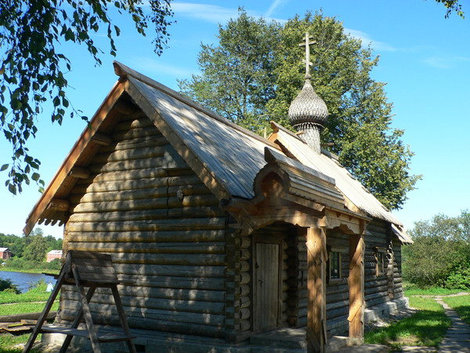 Церковь Дмитрия Солунского (1731). Новая Ладогa, Россия