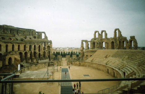 Древнеримский амфитеатр в городе Эль-Джем Эль-Джем, Тунис