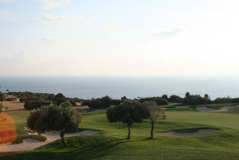 Поля для гольфа Пафос, Кипр