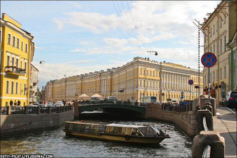 Мойка и Певческий мост Санкт-Петербург, Россия