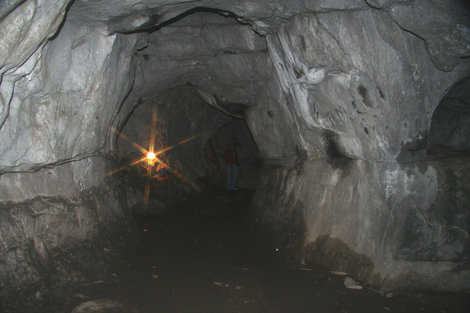 В Талдинских пещерах Республика Алтай, Россия