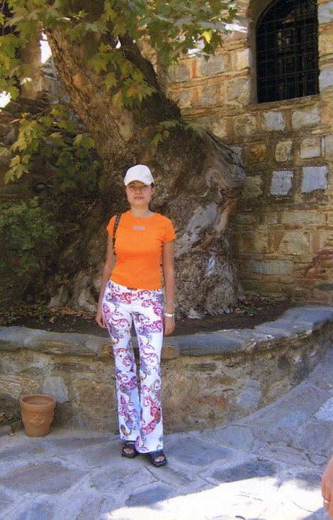 Около церкви. Внутри фотосъемка запрещена Эфес античный город, Турция