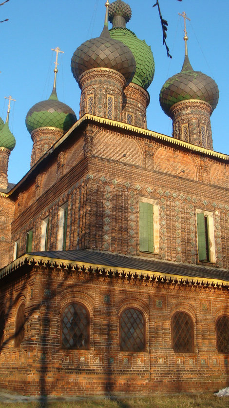 Красота. Именно эта церковь изображена на купюре в 1000 рублей Ярославль, Россия