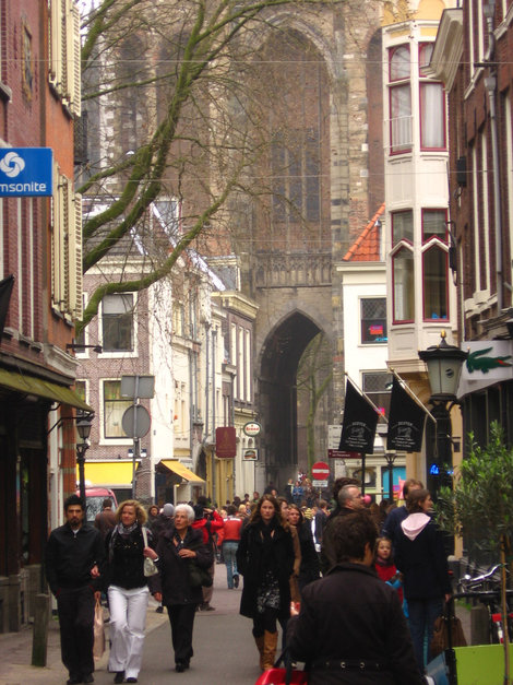 Шумная улица Утрехт, Нидерланды