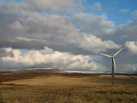 Ветряк возле села Никольское. Камчатский край, Россия