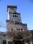 16. Башня на горе Ахун
