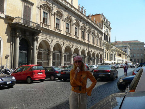 В Риме очень вкусное мороженое. Рим, Италия