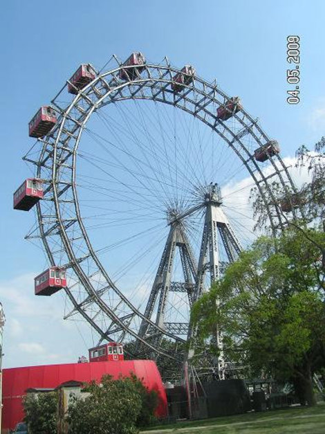 Знаменитое колесо обозрения Вена, Австрия