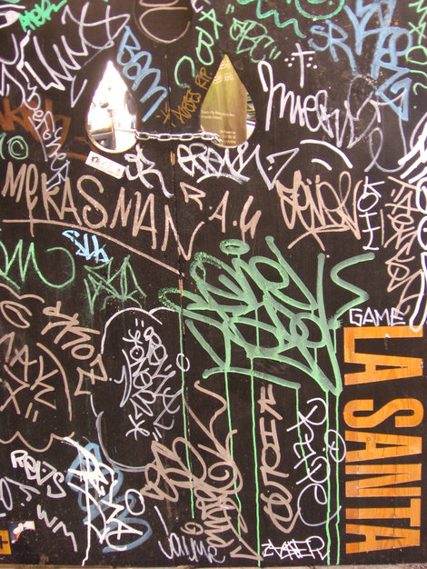 Улицы Мадрида: люди, граффити, росписи и все такое Мадрид, Испания