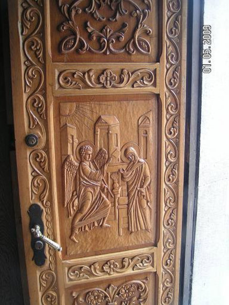 Дверь Бухарест, Румыния