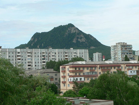 Вид на жилой район Железноводска. Железноводск, Россия