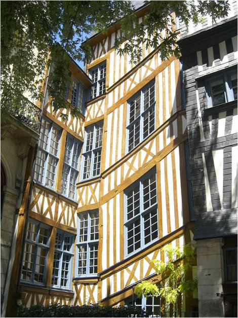 Фахверковые дома Руан, Франция