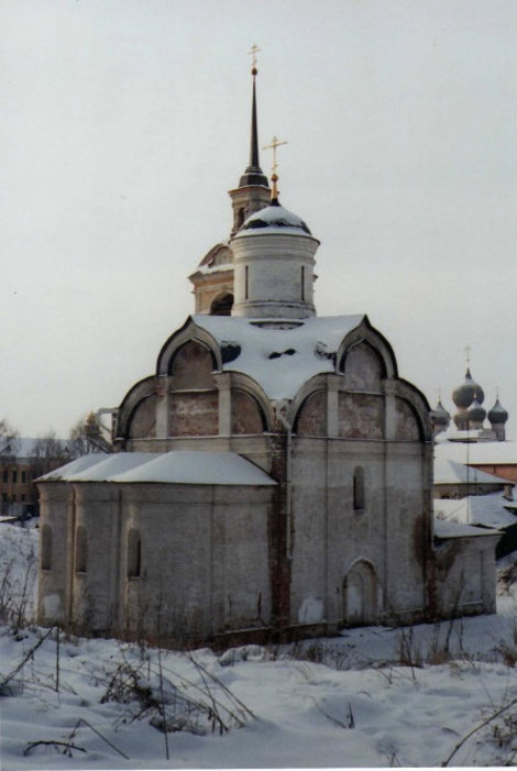 фото Храм Вознесеня (нехарактерен для Суздальской архитектуры) Ростов, Россия