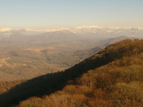 Ахун. Панорама Главного Кавказского хребта