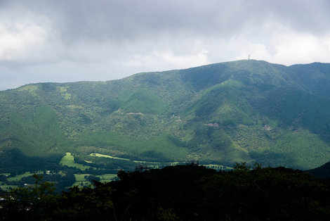 Вид на долину в сторону Тогэндай, деревушки на берегу Асиноко