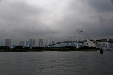 Радужный мост с Одайбы Токио, Япония