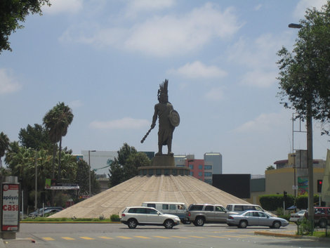 Monumento a Cuauhtemos Тихуана, Мексика