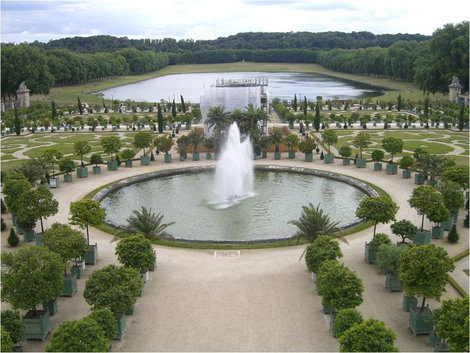 Первый фонтан Версаль, Франция