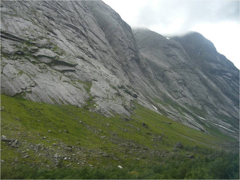 Какие скалы! Норвегия