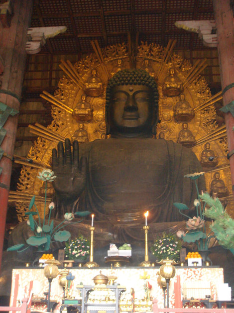 Будда Вайрочана Нара, Япония