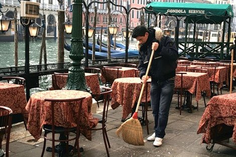 За чистоту улиц Венеция, Италия